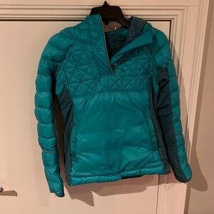 Ivviva girls size 12 light jacket, gently worn, in great condition